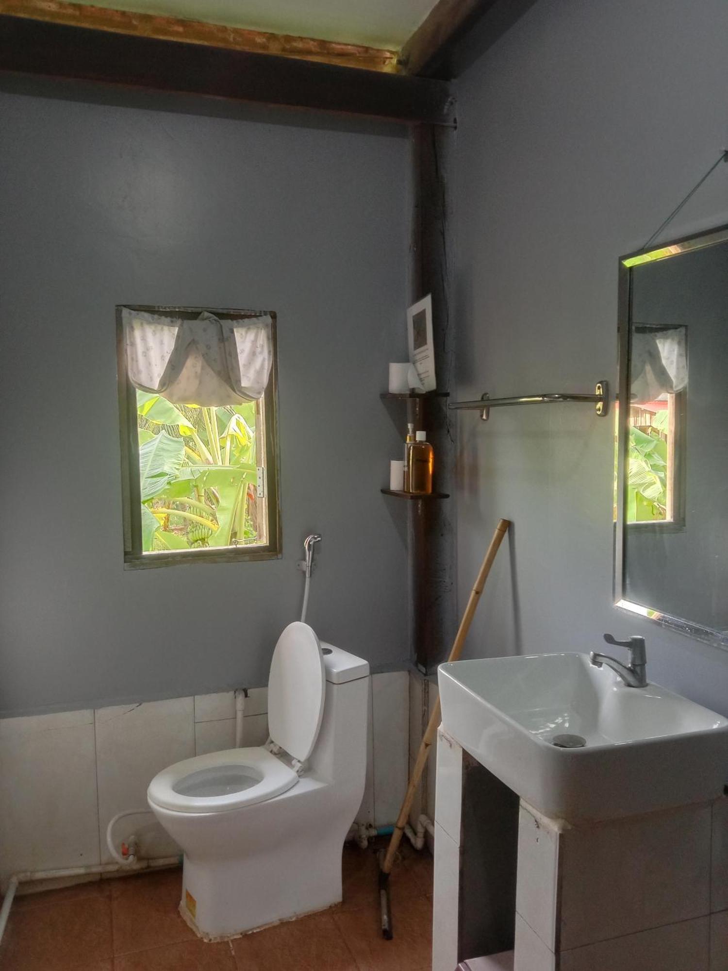 O'Hamok Family Homestay Баттамбанг Номер фото