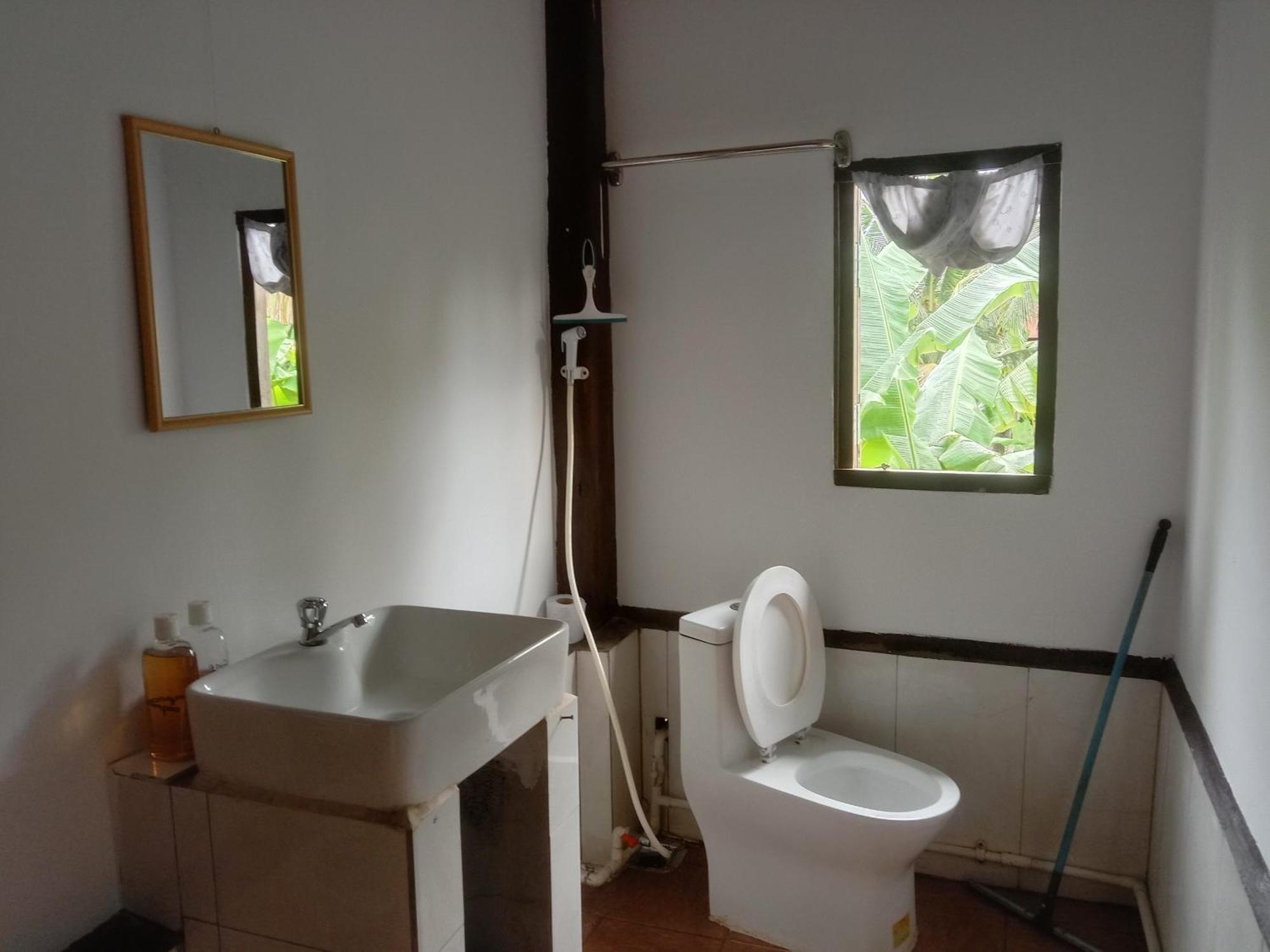O'Hamok Family Homestay Баттамбанг Номер фото